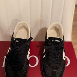 Gucci sneakers