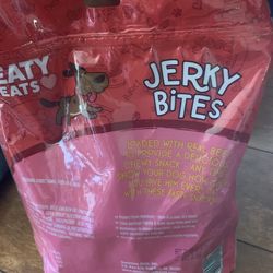 Dog treats—Meaty Treats Jerky Bites