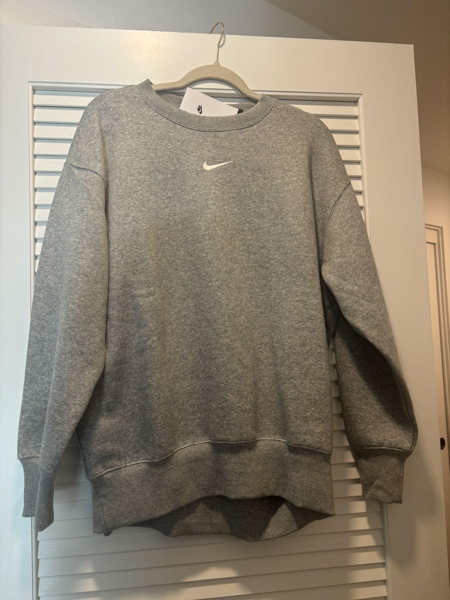 Nike Sweater