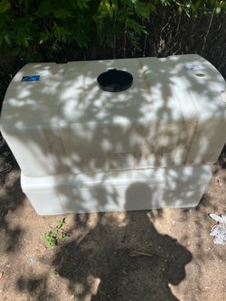 50-Gallon Poly Water Storage Tank