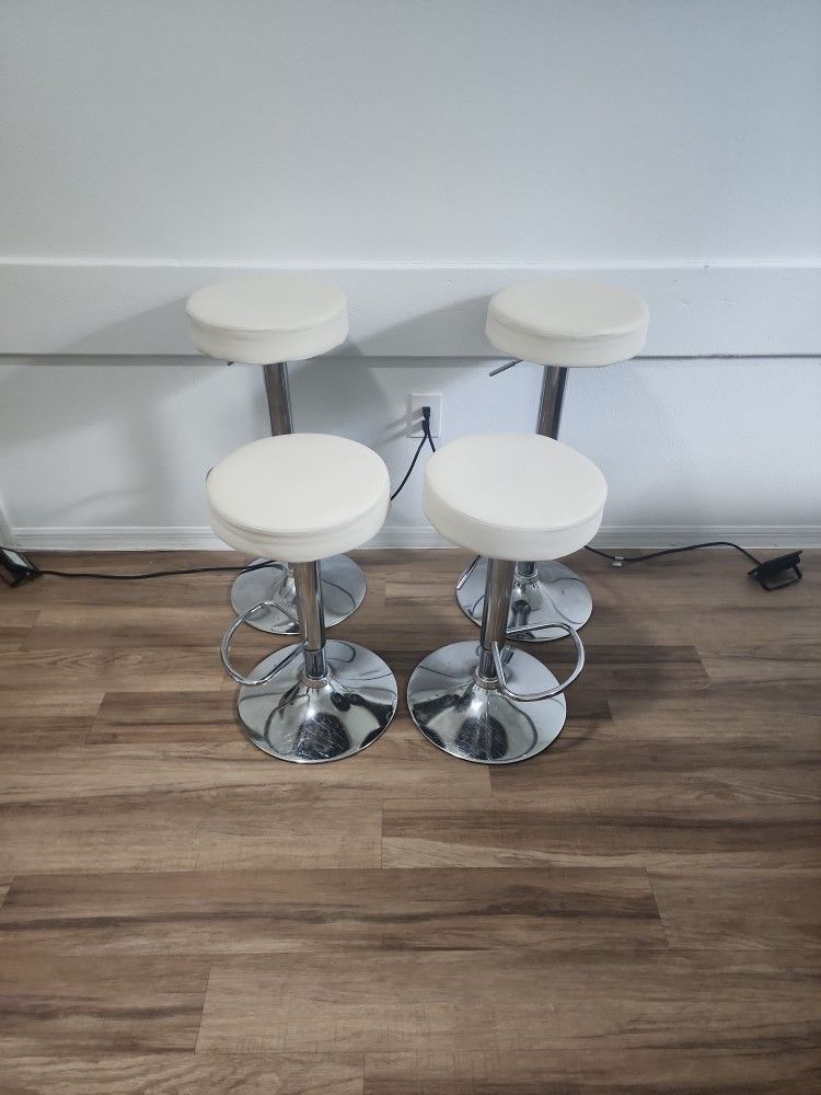 Off-white Leather Bar Stools