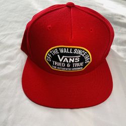 “Brand New” Vans Off the Wall Adjustable Hat