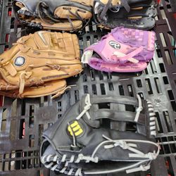 5 baseball gloves selling in  lot for 40.00 