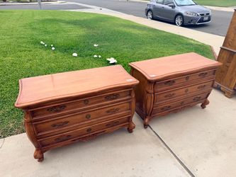 2 Night Stands
