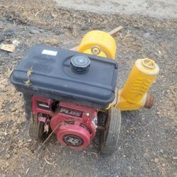 Full diaphragm pump on wheels