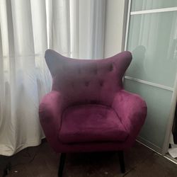 Plush Chair 