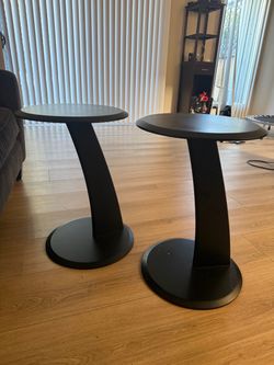 Set of 2 Side Tables