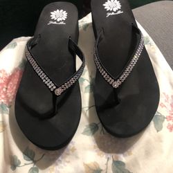 Yellow Box size 10 Black/ Bling Studs 1 1/2 heel  Comes With box