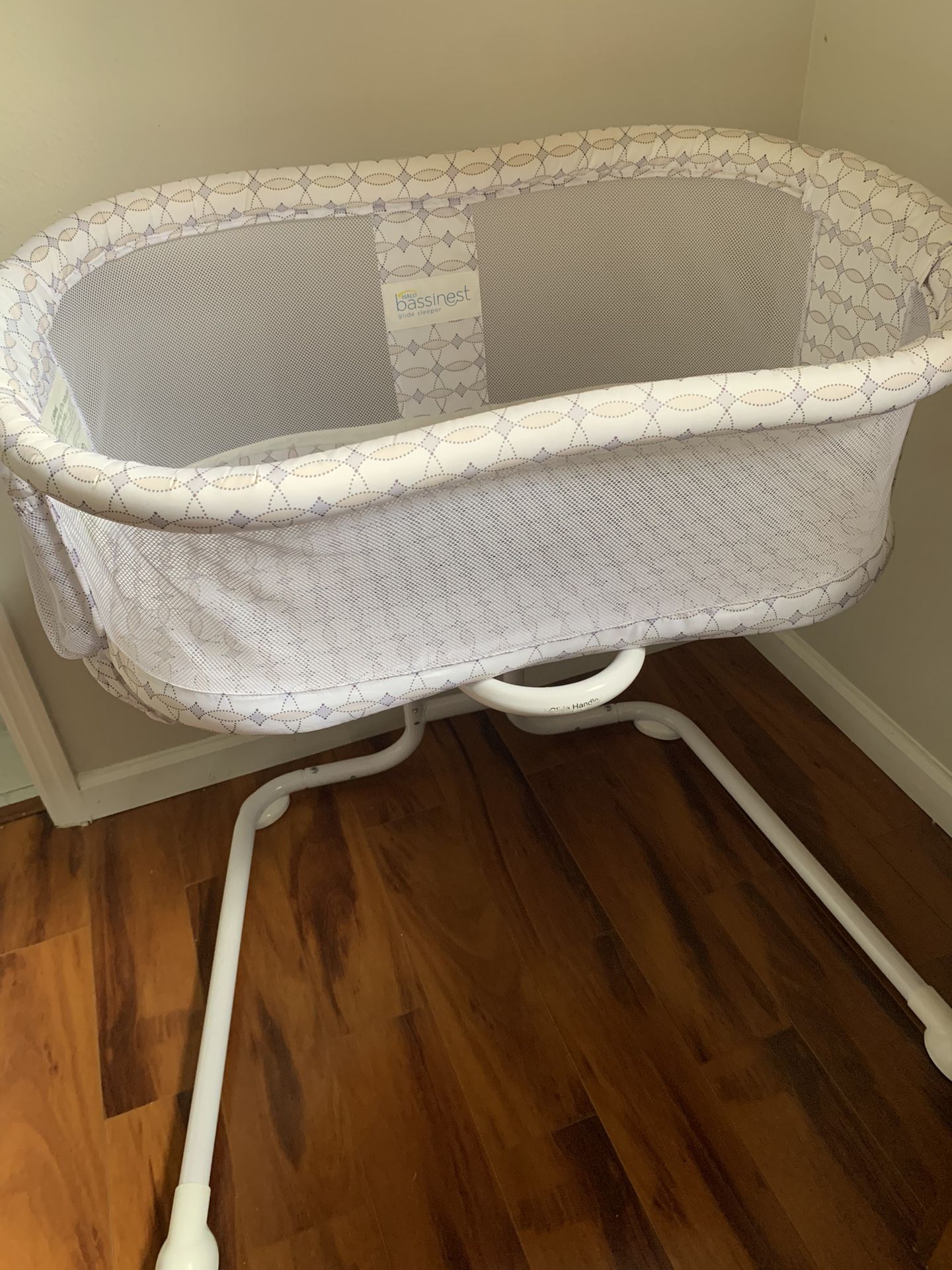 Halo Bassinest Glide Sleeper (Bassinet)