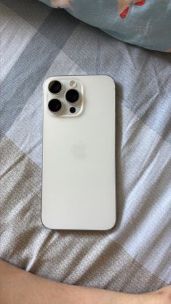 iPhone 15 pro max white 256