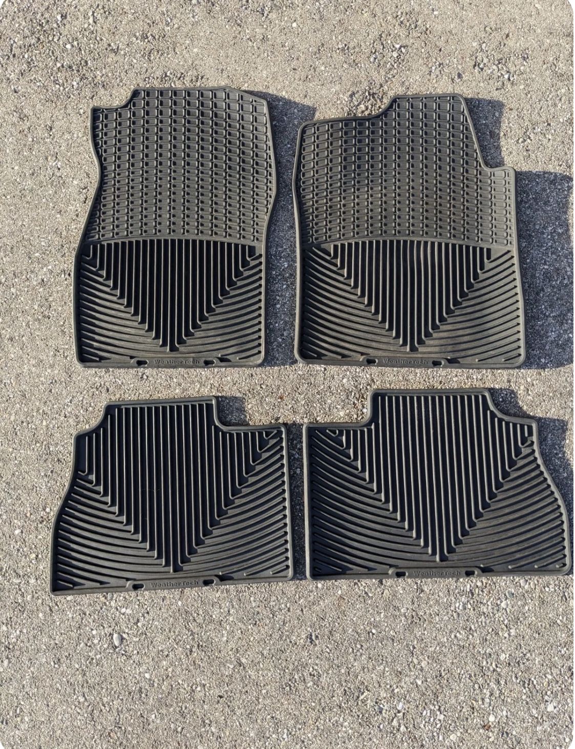 Weathertec Mats Suburban Avalanche Cadillac 