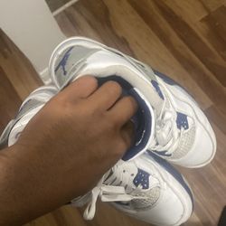 Air Jordan 4 Midnight Navy Size 10 – Good Condition No Box