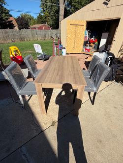 Dining Table with 4 Chairs Set