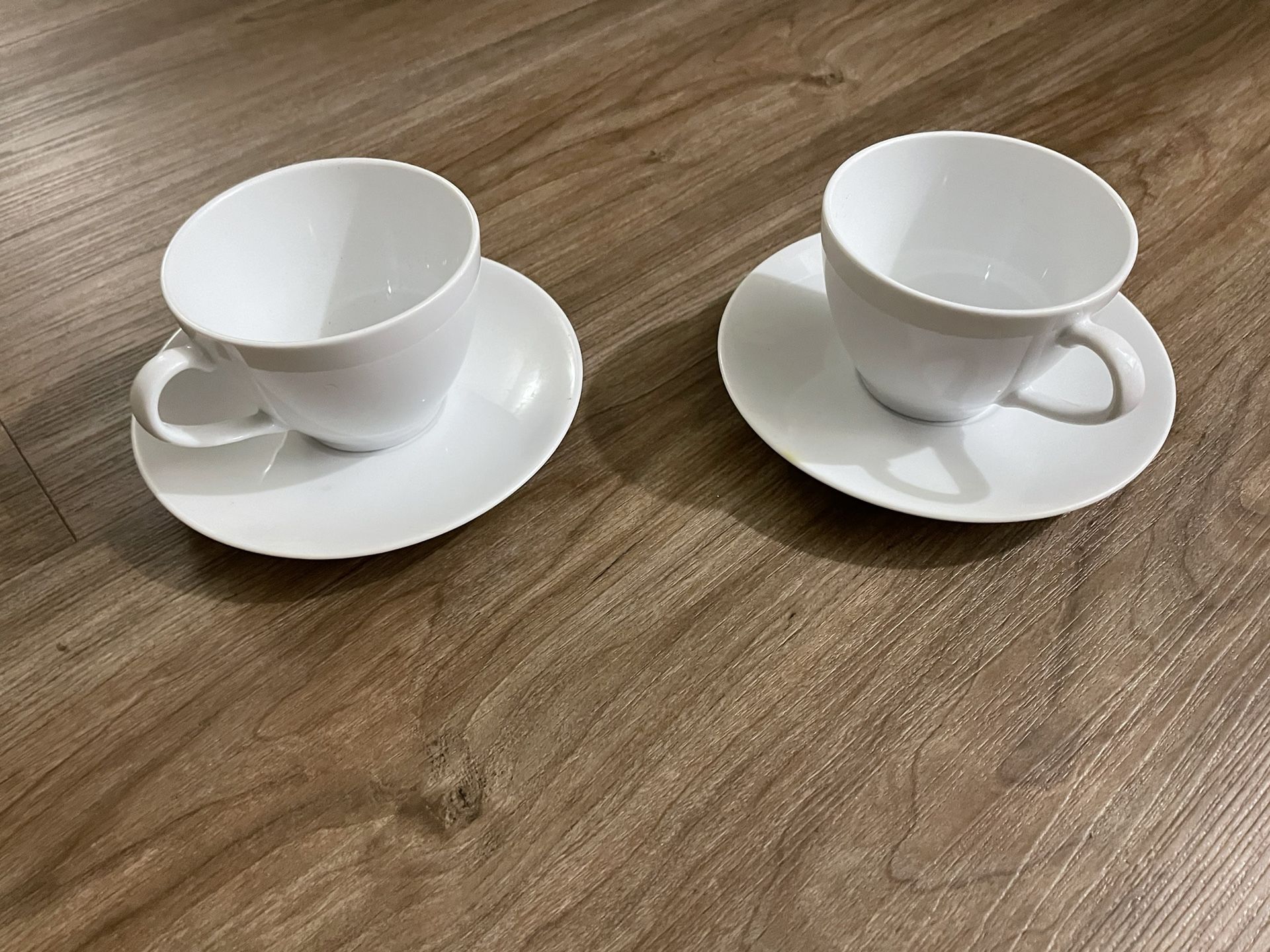 Set Of 2 Cups And Saucers
