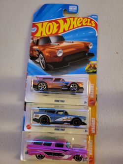 Hot Wheels Gone Mad Wagons 3-Pack