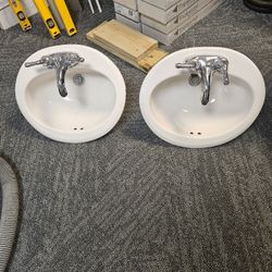 Two Matching Sinks 