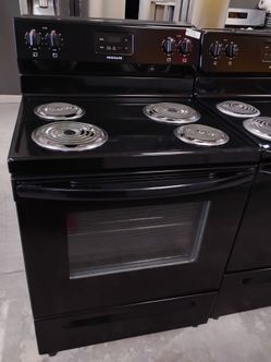 Black electric regular coils stove with warranty delivery Available fee depends on address 🛣️🏠🛻