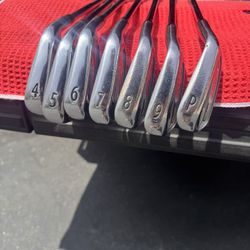 Titleist AP2 718 Forged Irons 4-PW