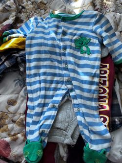 Baby clothes