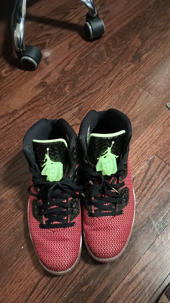 Nike Air Jordan Spike 40 Ghost Green Red Black 819952 605 Mens Size 9.5 Nike Air Jordan 819952 605 Spike 40 Ghost Green Red/Green  main image 2