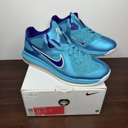 Lebron 9 Low Summit Hornets Size 11 $150 RARE PAIR!