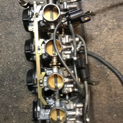 Carburetor Assy 2000 Suzuki GSXR600