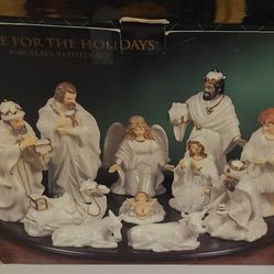 Porcelain Nativity Figurines