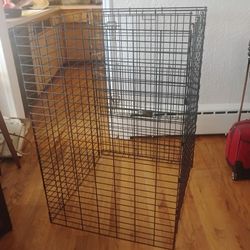 X large Dog 🐶 Kennel 55 OBO 