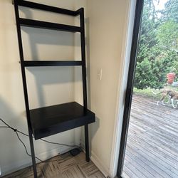 FREE Leaning bookshelf 