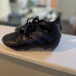 Adidas cleats Size 12k