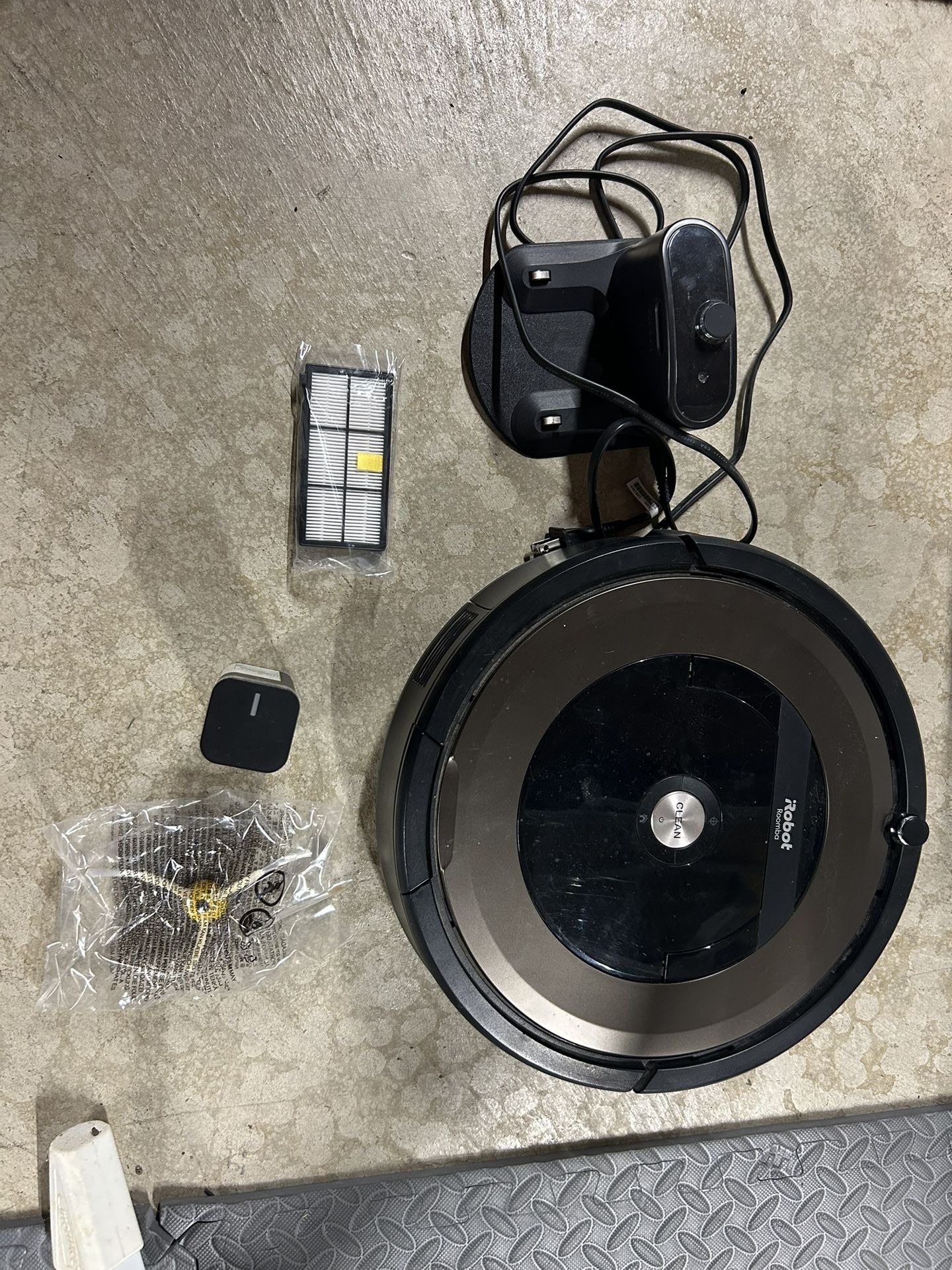 Roomba I-robot 890