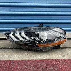 2018,2019,2020,2021,2022,2023 Ford Mustang Headlight/Foco Delantero Lh Driver Oem,Original  Ask