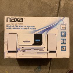 Digital Cd Micro System With Am/fm Radio