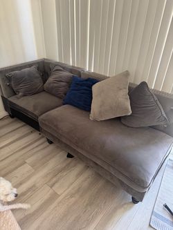 4pc tufted sectional