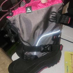 Snow Boots Size 5 Big Kids