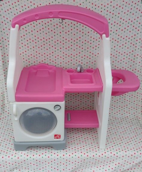 STEP2 DELUXE NURSERY BABY DOLL CENTER WASHER CHANGING TABLE FEEDING STATION!