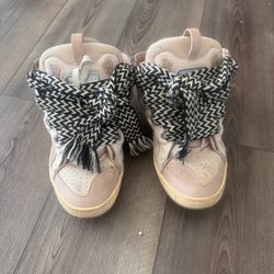 Lanvin Curb