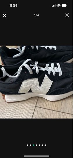 New Balance Black Low-Top Sneakers like new