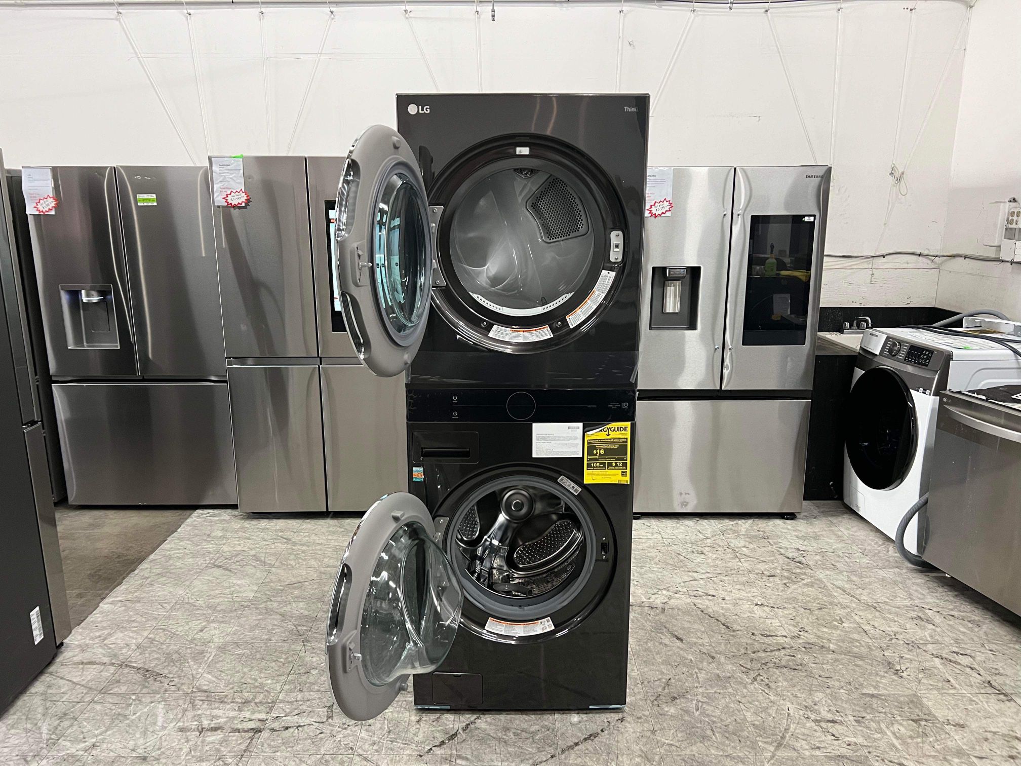 LG 4.5 cuft washtower laundry center washer and dryer in gas