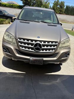 Mercedes - Benz ML350