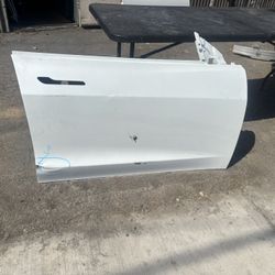 2017 - 2023 Tesla Model 3 Right Passenger Side Front Door OEM