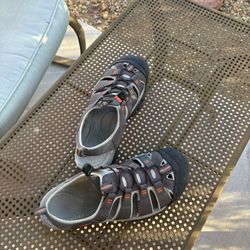 Keen Sandals - Newport H2 - Size 13