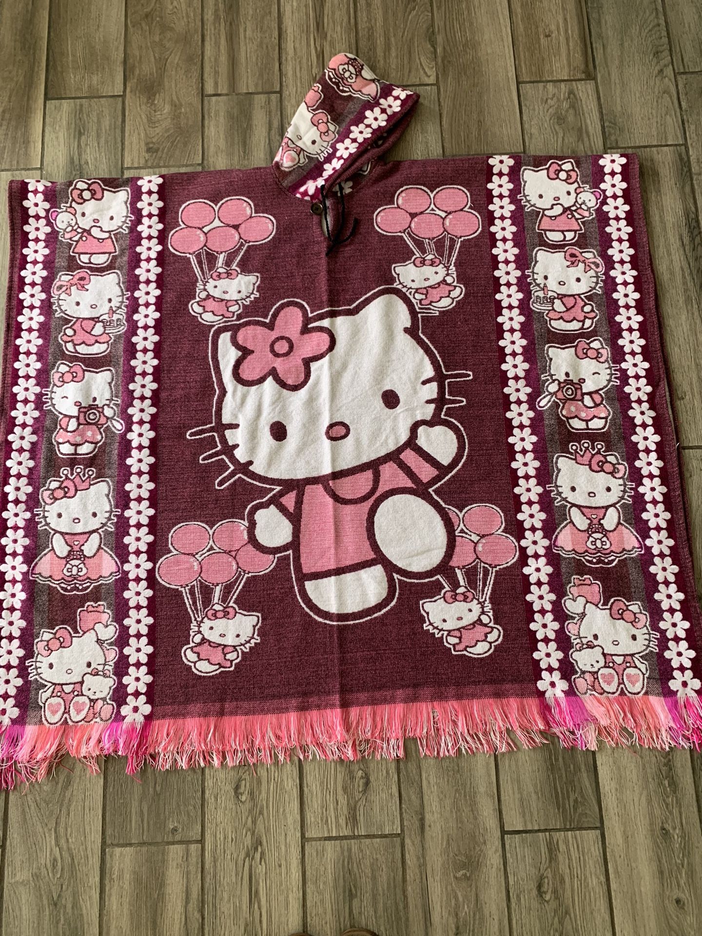Hello Kitty Poncho