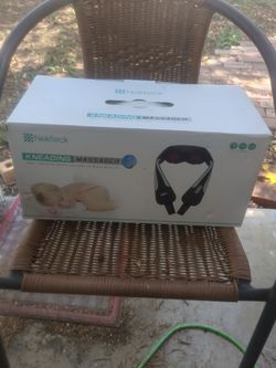 Nekteck Kneading Neck Massager