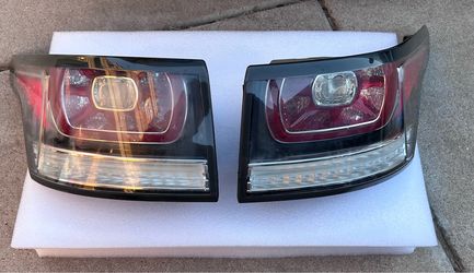 2016 Range Rover sport oem brake lights.