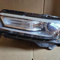 Audi Q5 Headlight