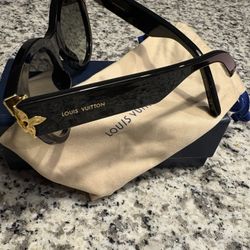 Louis Vuitton Shades 