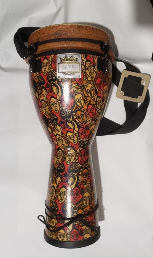 Remo Mondo Leon Mobley Djembe Drum 10"   Tuned Sigature Series