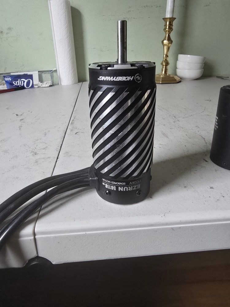 Hobbywing 1100kv motor