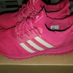 Adidas Ultra Boost-  Ivy // Size 9.5 Men